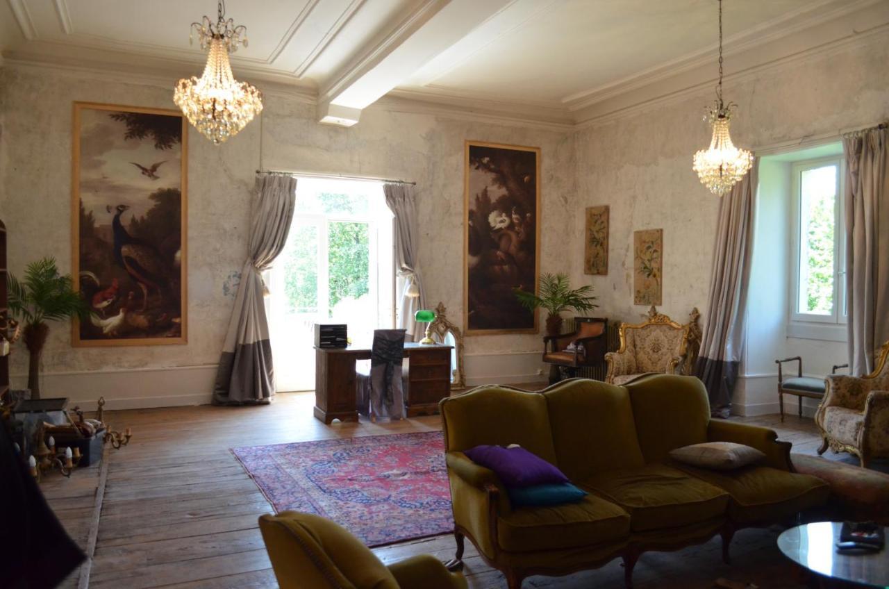 Chateau Gros Puy, Petit Chateau Chambre D'Hote Abjat-sur-Bandiat Εξωτερικό φωτογραφία